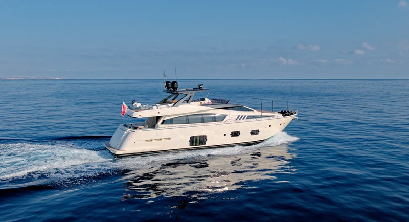 2010 FERRETTI YACHTS 800 yacht for sale