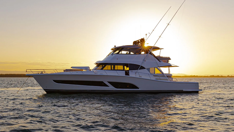Photo of RIVIERA 72 SMY 72'