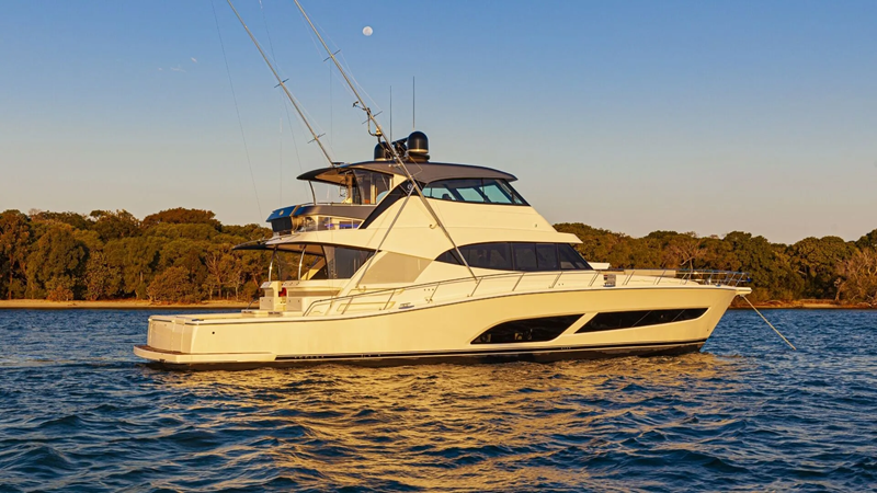 Photo of RIVIERA 72 SMY 72'