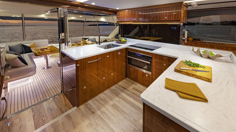 Photo of RIVIERA 72 SMY 72'