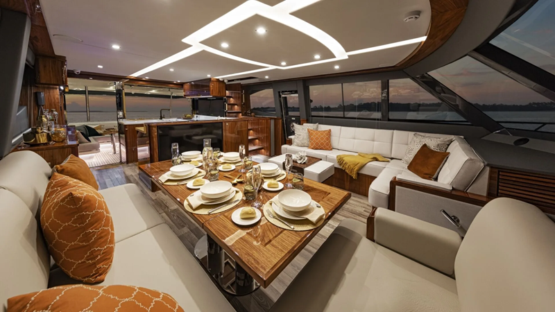 Photo of RIVIERA 72 SMY 72'