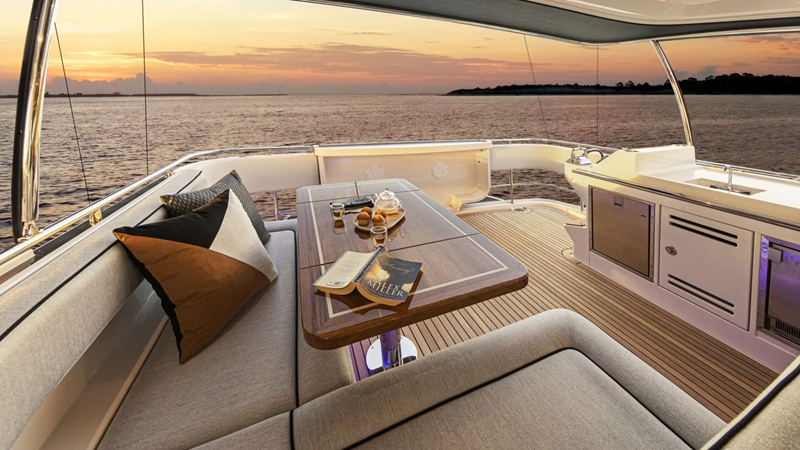 Photo of RIVIERA 72 SMY 72'