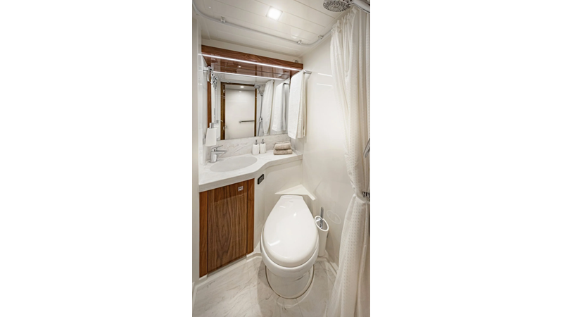 Photo of RIVIERA 72 SMY 72'