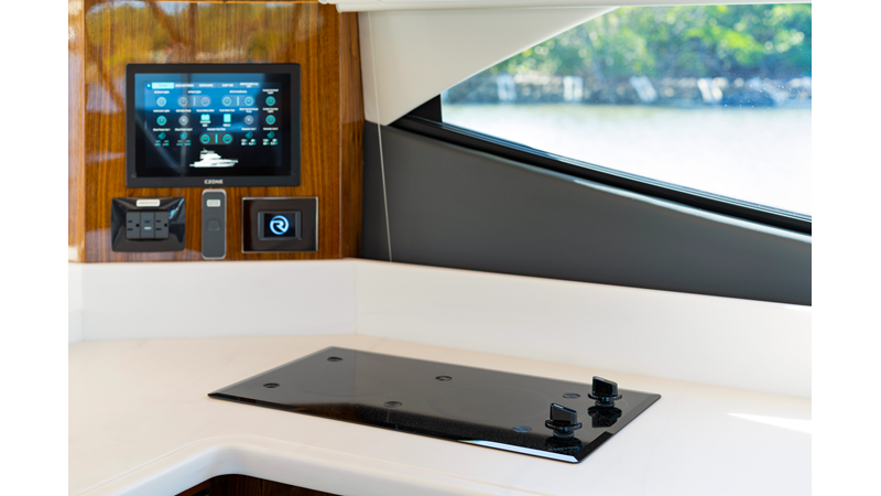 Photo of RIVIERA 50 SPORTS MOTOR YACHT 50'