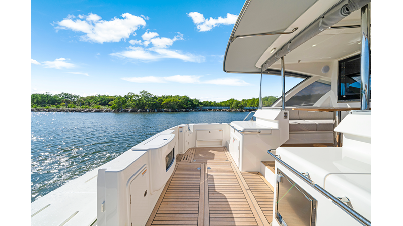 Photo of RIVIERA 50 SPORTS MOTOR YACHT 50'