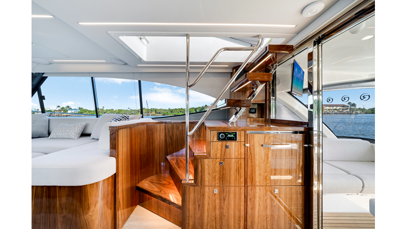 Photo of RIVIERA 50 SPORTS MOTOR YACHT 50'
