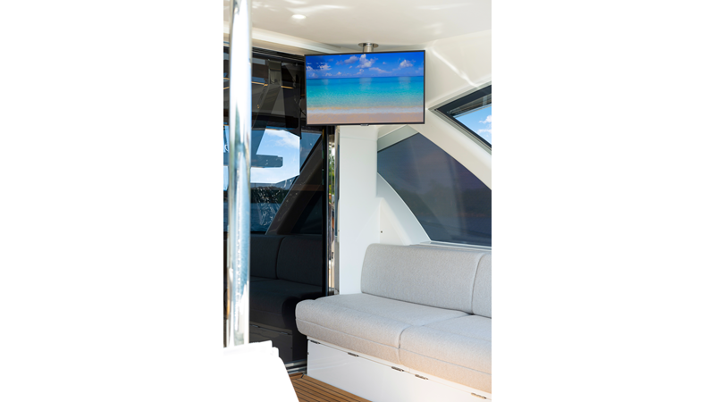 Photo of RIVIERA 50 SPORTS MOTOR YACHT 50'