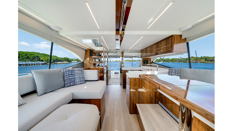 Photo of RIVIERA 50 SPORTS MOTOR YACHT 50'
