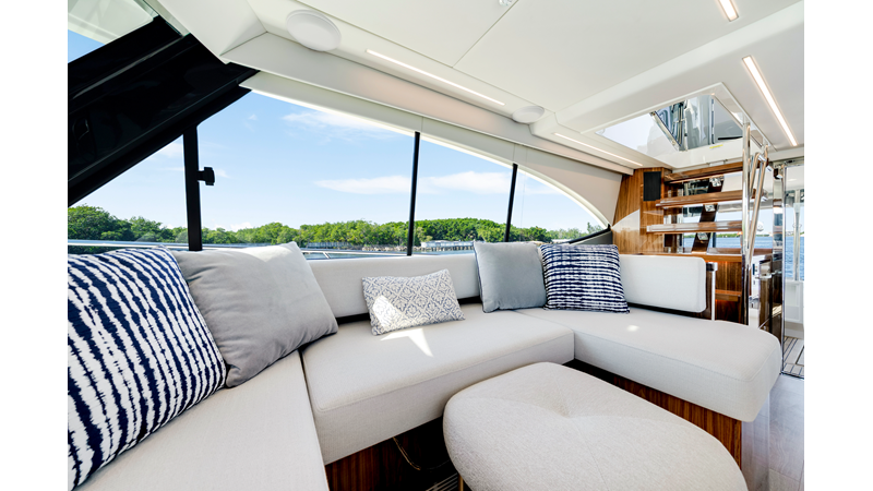 Photo of RIVIERA 50 SPORTS MOTOR YACHT 50'
