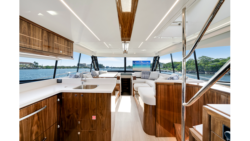 Photo of RIVIERA 50 SPORTS MOTOR YACHT 50'
