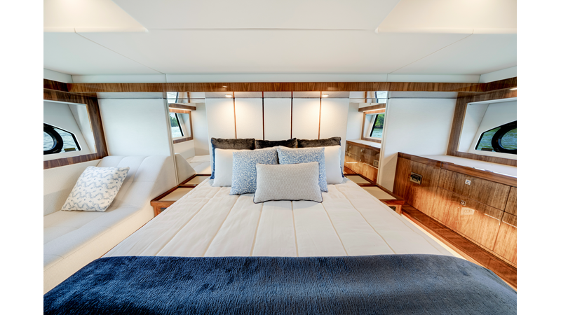 Photo of RIVIERA 50 SPORTS MOTOR YACHT 50'