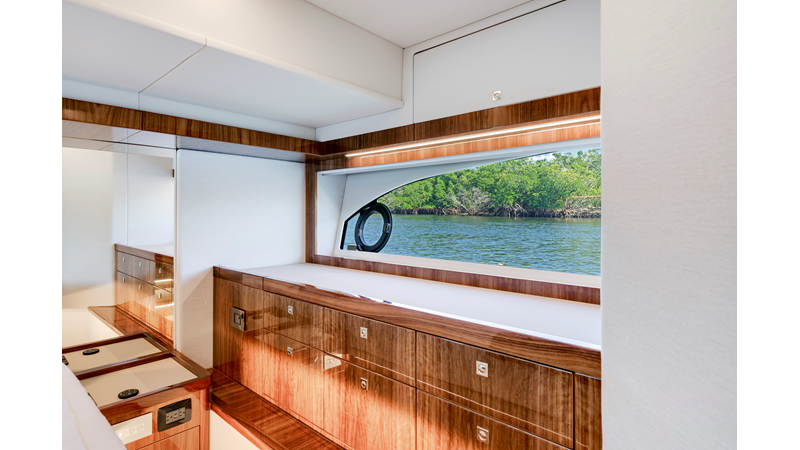 Photo of RIVIERA 50 SPORTS MOTOR YACHT 50'