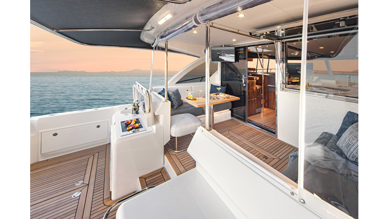 Photo of RIVIERA 46 SMY 46'