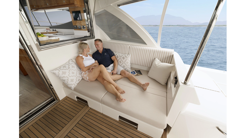Photo of RIVIERA 46 SMY 46'