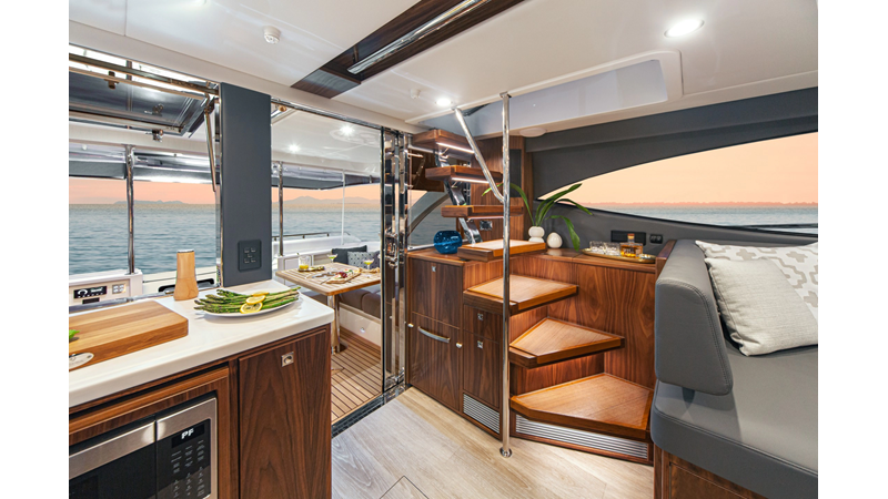 Photo of RIVIERA 46 SMY 46'