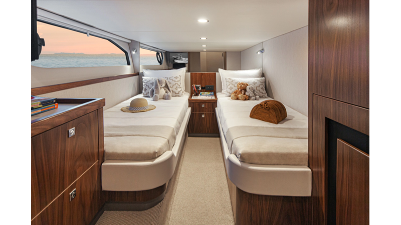Photo of RIVIERA 46 SMY 46'