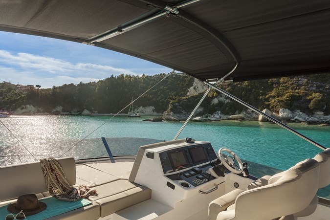 2018 56' 6" SUNSEEKER