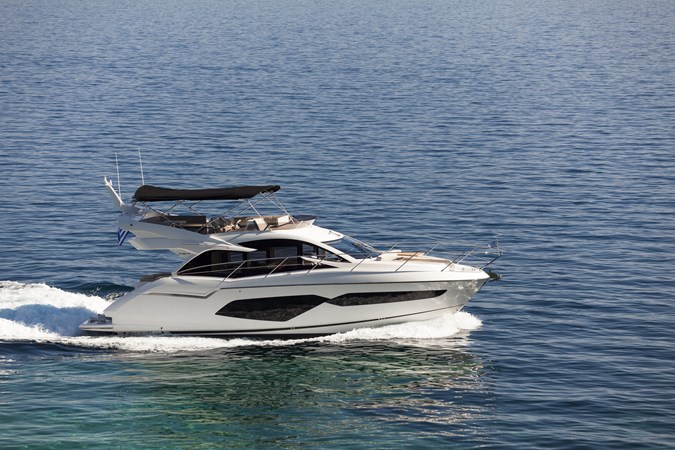 2018 56' 6" SUNSEEKER
