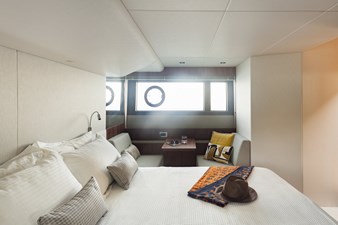 2018 56' 6" SUNSEEKER