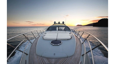 62S 2007 62' 6" AZIMUT YACHTS