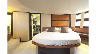 62S 2007 62' 6" AZIMUT YACHTS