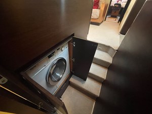 62S 2007 62' 6" AZIMUT YACHTS