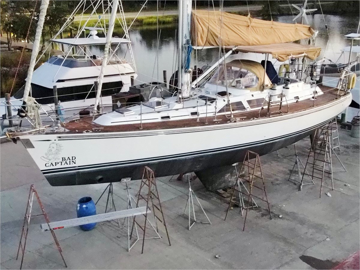 46' HYLAS 2008 CENTER COCKPIT 456316