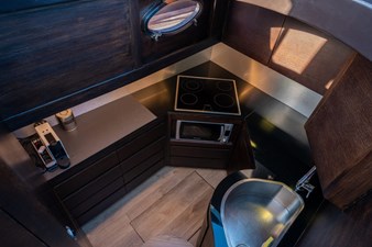 64 2008 65' 3" PERSHING