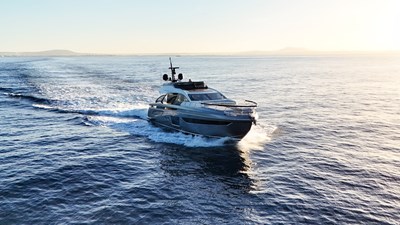 S8 2024 80' 10" AZIMUT YACHTS