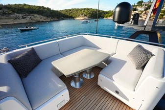S8 2024 80' 10" AZIMUT YACHTS