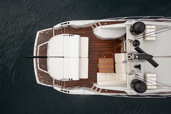 2011 73' 10" SUNSEEKER