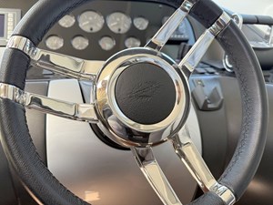 2011 73' 10" SUNSEEKER