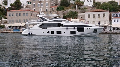 2019 87' 10" AZIMUT YACHTS