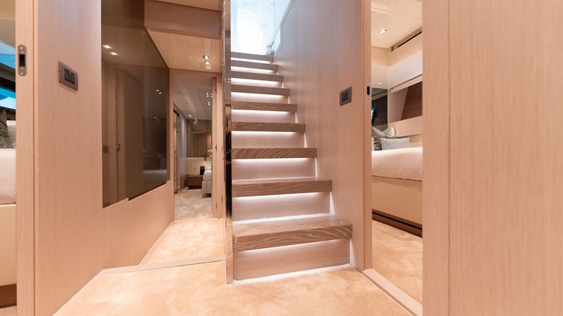 SX88 2022 87' 7" SANLORENZO YACHTS