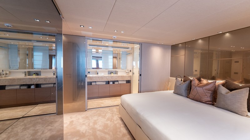 SX88 2022 87' 7" SANLORENZO YACHTS