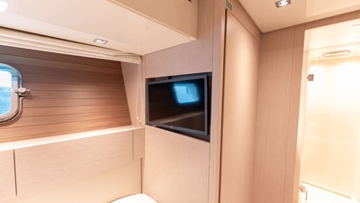 SX88 2022 87' 7" SANLORENZO YACHTS