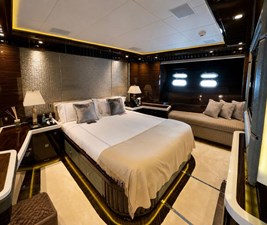 2010 OVERMARINE GROUP  - photo 29