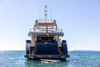 2010 106' 0" ASTONDOA