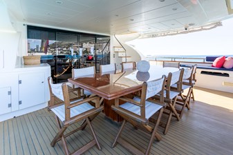 2010 106' 0" ASTONDOA