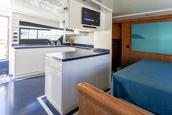 2010 106' 0" ASTONDOA