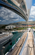 2025 PRINCESS YACHTS Princess Y72 - photo 6