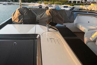 2025 PRINCESS YACHTS Princess Y72 - photo 13