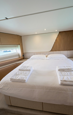 2025 PRINCESS YACHTS Princess Y72 - photo 29