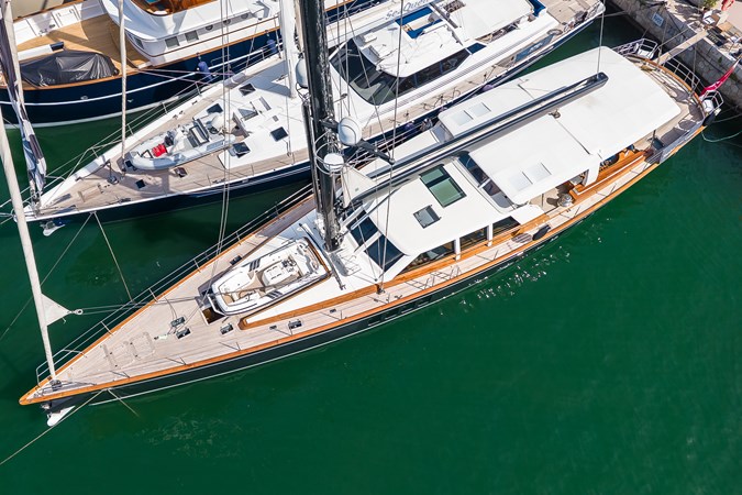 Photo of PENDENNIS AKALAM 105'