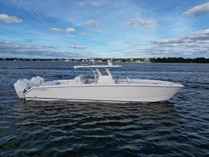 NO NAME INVINCIBLE 456667