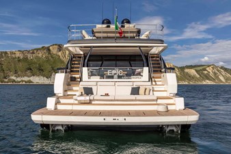 1000 2021 98' 10" FERRETTI YACHTS
