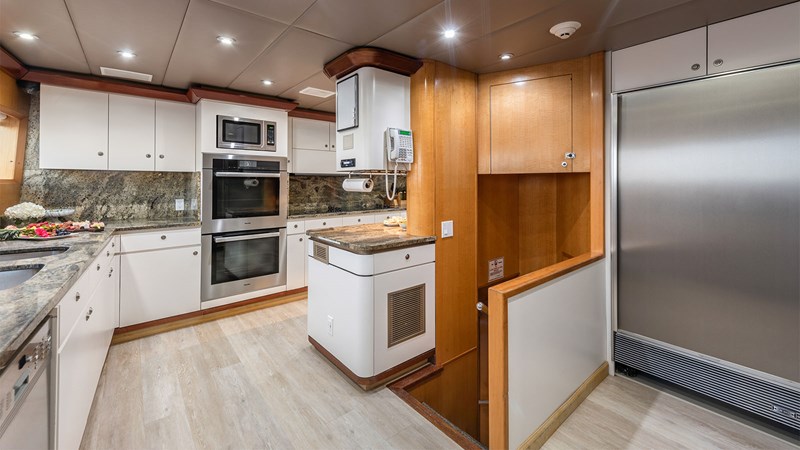 Photo of TRIDENT MARINE SURINA  147'
