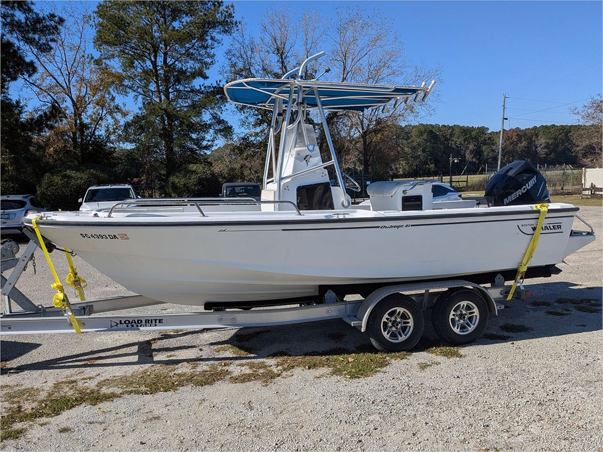 20' BOSTON WHALER 1997 OUTRAGE 456717