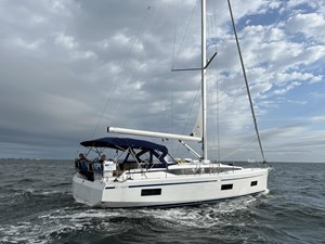 2023 BAVARIA C42 - STOCK BOAT 456764