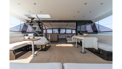 2028 GUNBOAT 72 - photo 13